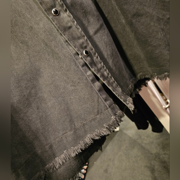 System Of A Down Vest - Picture 8 of 8